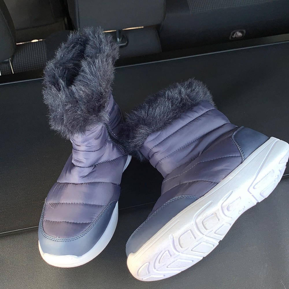 Boots for snow